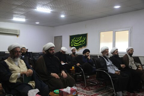 تصاویر/ برگزاری  کرسی آزاد اندیشی قواعد اصولی فقه البیان در حوزه علمیه خوزستان
