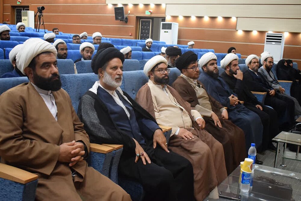 برگزاری «نشست تخصصی تبلیغی شهید عاشوری» در عسلویه + عکس