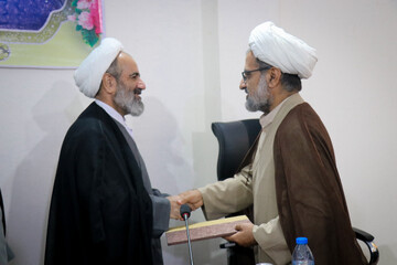 تصاویر/ آیین تکریم و معارفه مدیر مرکز خدمات حوزه علمیه هرمزگان