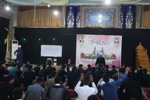 تصاویر/ برگزاری همایش سبک زندگی ویژه داوطلبین جدید الورود حوزه علمیه خوزستان