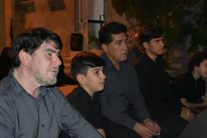 مراسم روضه خوانی در محله های گیلانغرب + عکس