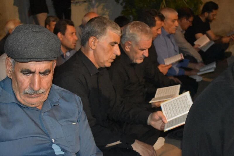 مراسم روضه خوانی در محله های گیلانغرب + عکس