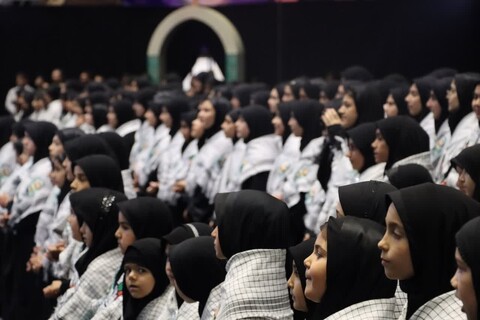 تصاویر/ اجلاس کنگره ملی  ۳۴۰۰ شهید استان اردبیل