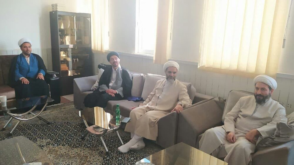 مسائل و مشکلات حوزه علمیه خواهران جلفا بررسی شد