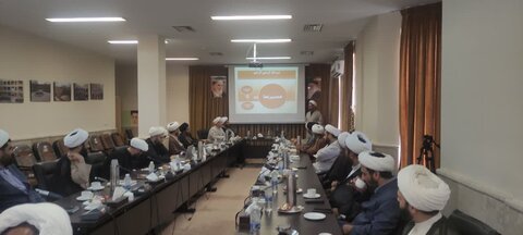 تصاویر / دوره آشنایی با مسیر نمای طلبگی وکار ویژه های روحانیت با حضور مدیر حوزه علمیه استان قزوین برگزارشد