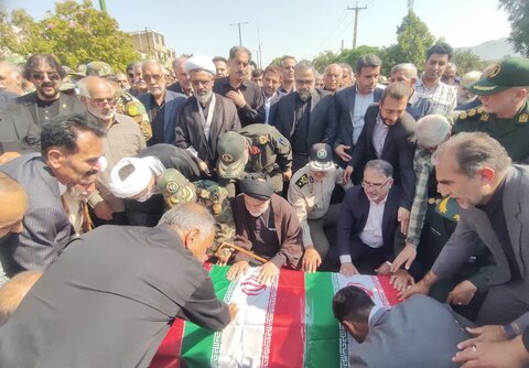 تصاویر مراسم تشییع پیکر امیر سرافراز ارتش در خرم آباد