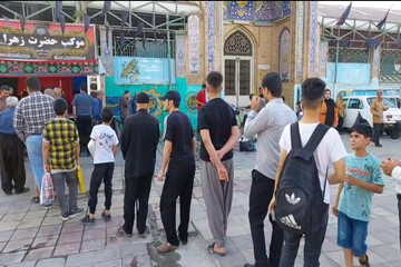 تصاویر/ پذیرایی از مردم کرمانشاه در سالروز شهادت حضرت رقیه خاتون(س)