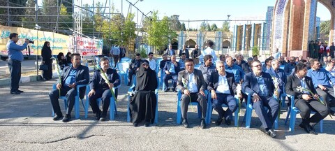 تصاویر/ مراسم عطرافشانی مزار شهدای ارومیه به مناسبت آغاز هفته دولت