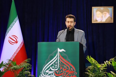 تصاویر/ نماز جمعه قزوین از قاب دوربین