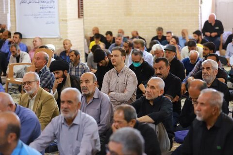 تصاویر/ نماز جمعه قزوین از قاب دوربین
