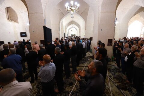 تصاویر/ نماز جمعه قزوین از قاب دوربین