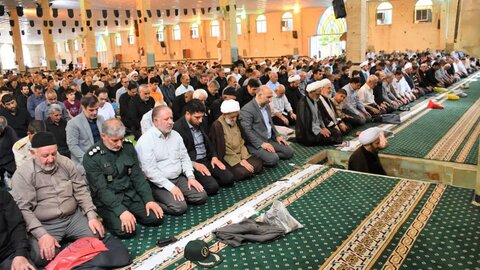 تصاویر/ اقامه نماز جمعه شهرستان خوی