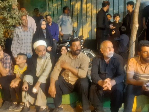 تصاویر/ برگزاری مراسم عزاداری حضرت رقیه(س)در خیابان امام خمینی (ره) کاشان