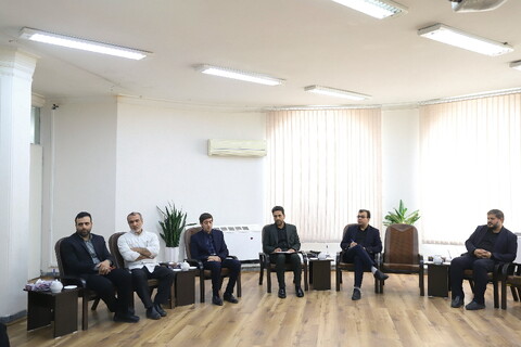 تصاویر/ دیدار رئیس دانشگاه علوم پزشکی استان قم با آیت الله اعرافی