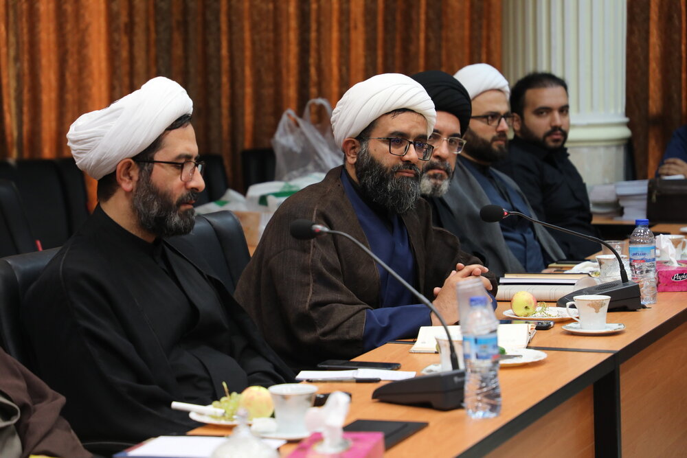 دیدار اعضای شورای راهبری کنگره علامه میرحامدحسین با رئیس دانشگاه ادیان