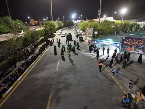 تصاویری از استمرار تزدد زائرین از مرز تمرچین