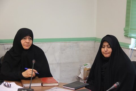 تصاویر / گردهمایی سفیران زینبی اربعین حسینی استان قزوین