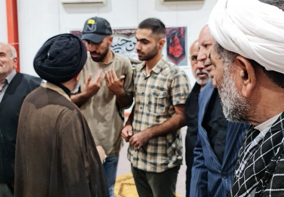 بازدید نماینده ولی فقیه در آذربایجان غربی از موکب مستقر در اربیل عراق + عکس