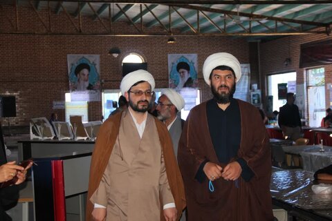 تصاویر/ بازدید مدیرحوزه علمیه استان قزوین از فعالیت های فرهنگی موکب الشهدای شهرستان آوج