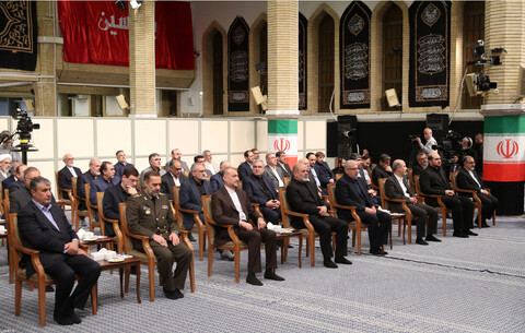 تصاویر/ دیدار رئیس‌جمهور و اعضای هیئت دولت با رهبر انقلاب