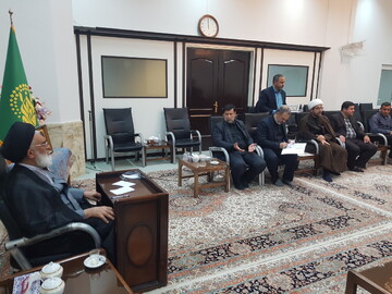 امضای طرح الحاق و تفکیک ۱۲۶ هکتار از اراضی موقوفه آستان مقدس قم در شهر جعفرآباد