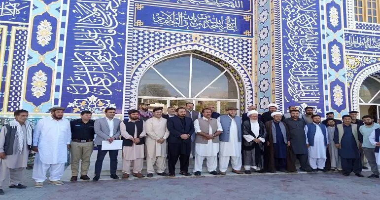 ہم اپنے مجتہدین کی تعیلمات کے مطابق اہلسنت کو نہ صرف اپنا بھائی بلکہ اپنی جان سمجھتے ہیں