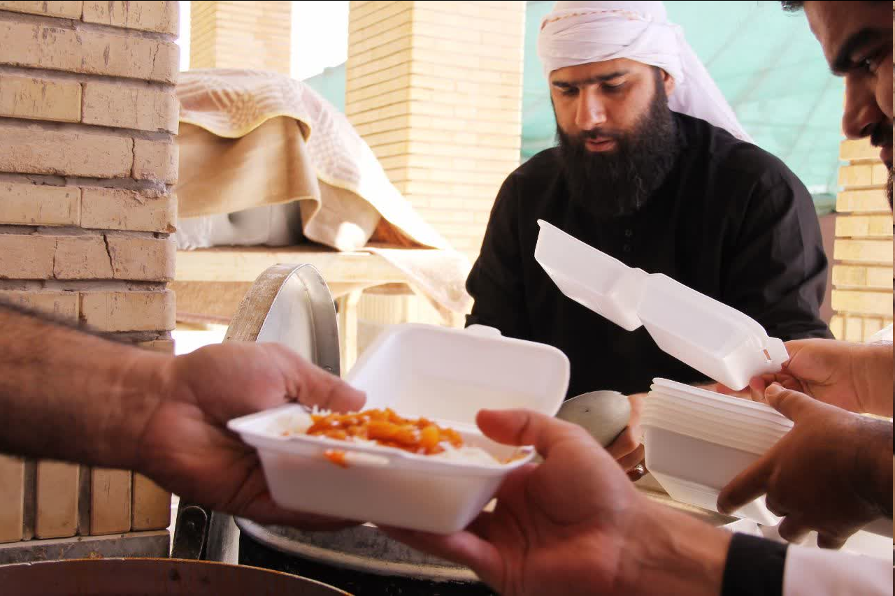 حوزه علمیه ای در خط مقدم خدمت به زائران اربعین / پیش بینی میزبانی از ۱۰۰ هزار زائر در حوزه علمیه مهران