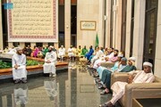 सऊदी अंतर्राष्ट्रीय कुरआन प्रतियोगिता के प्रतिभागियों ने कुरआन मुद्रण सभा का दौरा किया