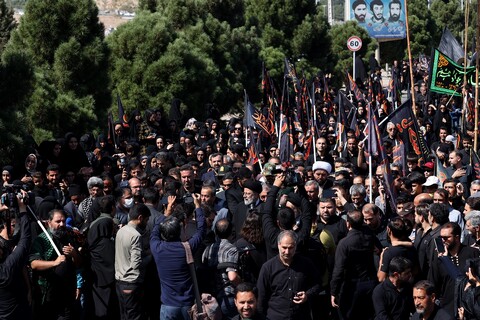 تصاویر/ حضور رئیس جمهور در جمع سوگواران اربعین حسینی در بیرجند