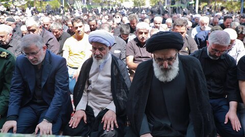 اجتماع پرشور عزاداری اربعین حسینی در امامزاده محمد علیه‌السلام کرج برگزار شد