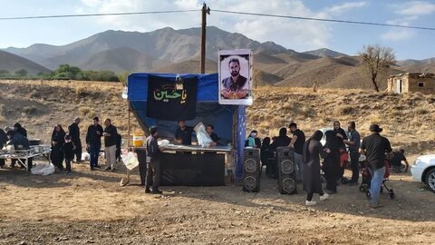 تصاویر/  برگزاری همایش پیاده روی جاماندگان قافله اربعین دربخش قمصر