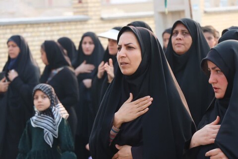 پیاده روی جاماندگان اربعین در شهر عالیشهر