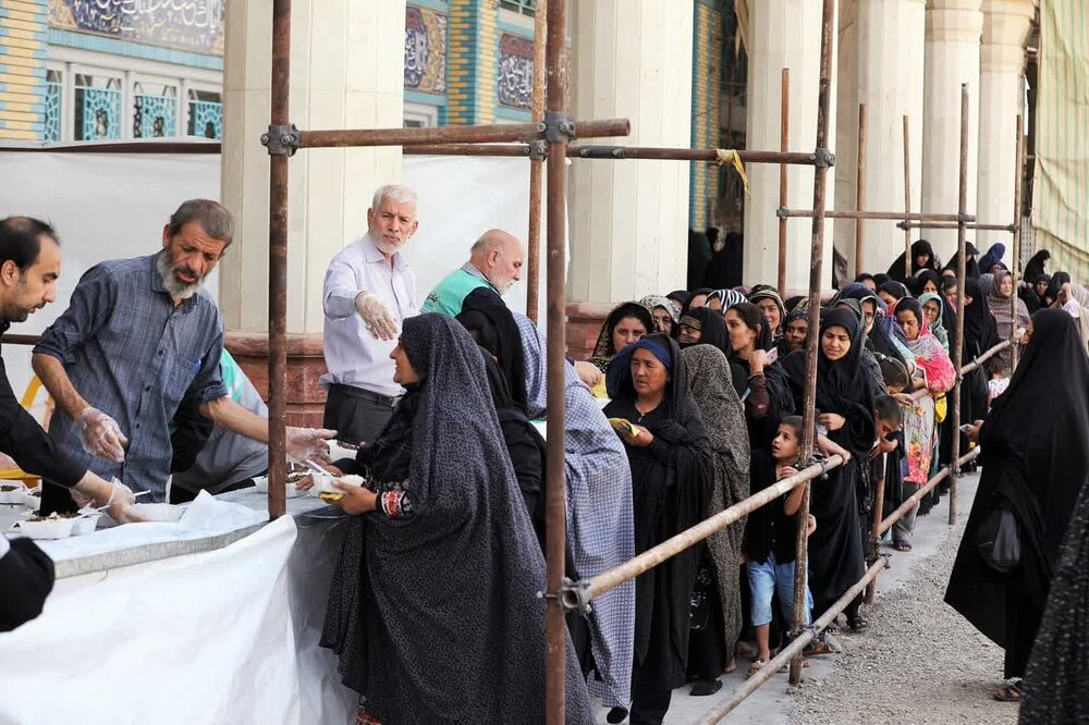 اطعام 60هزار نفری مسجد مقدس جمکران
