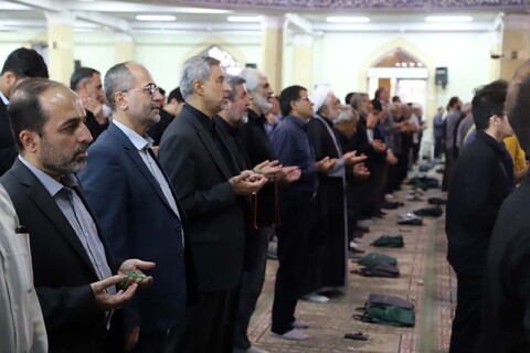 تصاویر / حضور نوجوانان و جوانان در نماز جمعه همدان