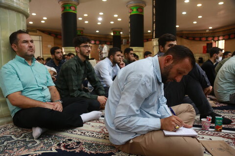 تصاویر/ دیدار دانشجویان دانشگاه قزوین با آیت الله فاضل