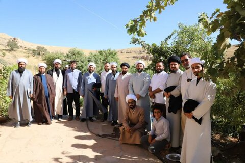تصاویر/برگزاری جلسه مدیران و معاونین مدارس علمیه کردستان در بیجار
