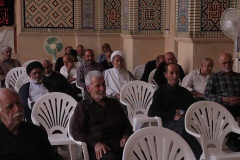 تصاویر| برگزاری مراسم عزاداری در مدرسه علمیه امام عصر(عج) شیراز