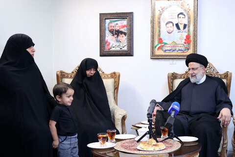 تصاویر/ دیدار با خانواده شهید مدافع امنیت سلمان امیراحمدی