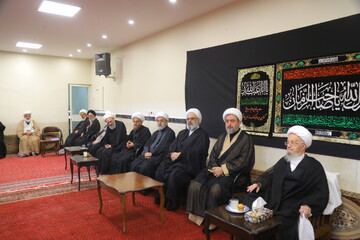 تصاویر / مراسم عزاداری شهادت امام رضا (ع) با حضور آیت الله العظمی مکارم شیرازی