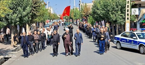 تصاویر/ عزاداری خیابانی مردم پلدشت به مناسبت سالروز شهادت امام رضا علیه السلام