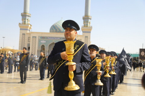 تصاویر / دسته عزاداری خادمین حرم کریمه اهل بیت (ع) در روز شهادت امام رضا (ع)