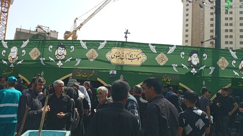گزارش تصویری از موکب های پذیرایی از زائران حضرت رضا در مشهد