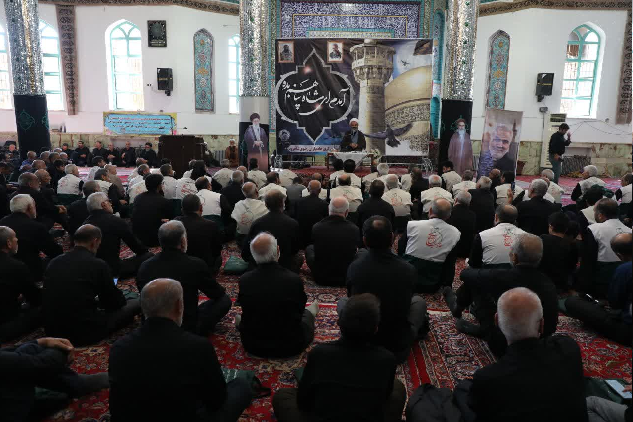 امام رضا (ع) مظهر «رأفت الهی» / جوانان نقش خود را در جنگ ترکیبی و جهاد تبیین ایفا کنند