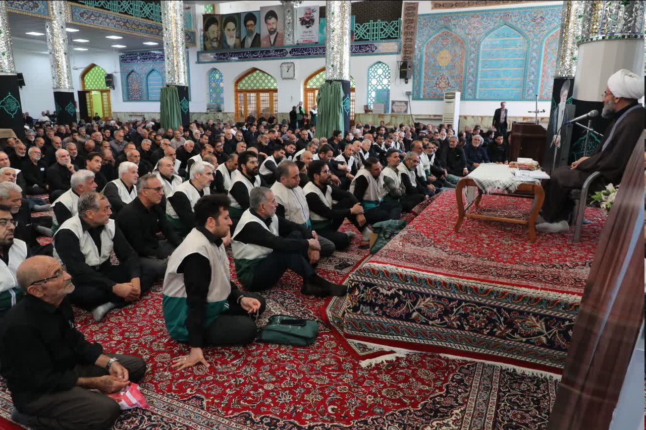 امام رضا (ع) مظهر «رأفت الهی» / جوانان نقش خود را در جنگ ترکیبی و جهاد تبیین ایفا کنند