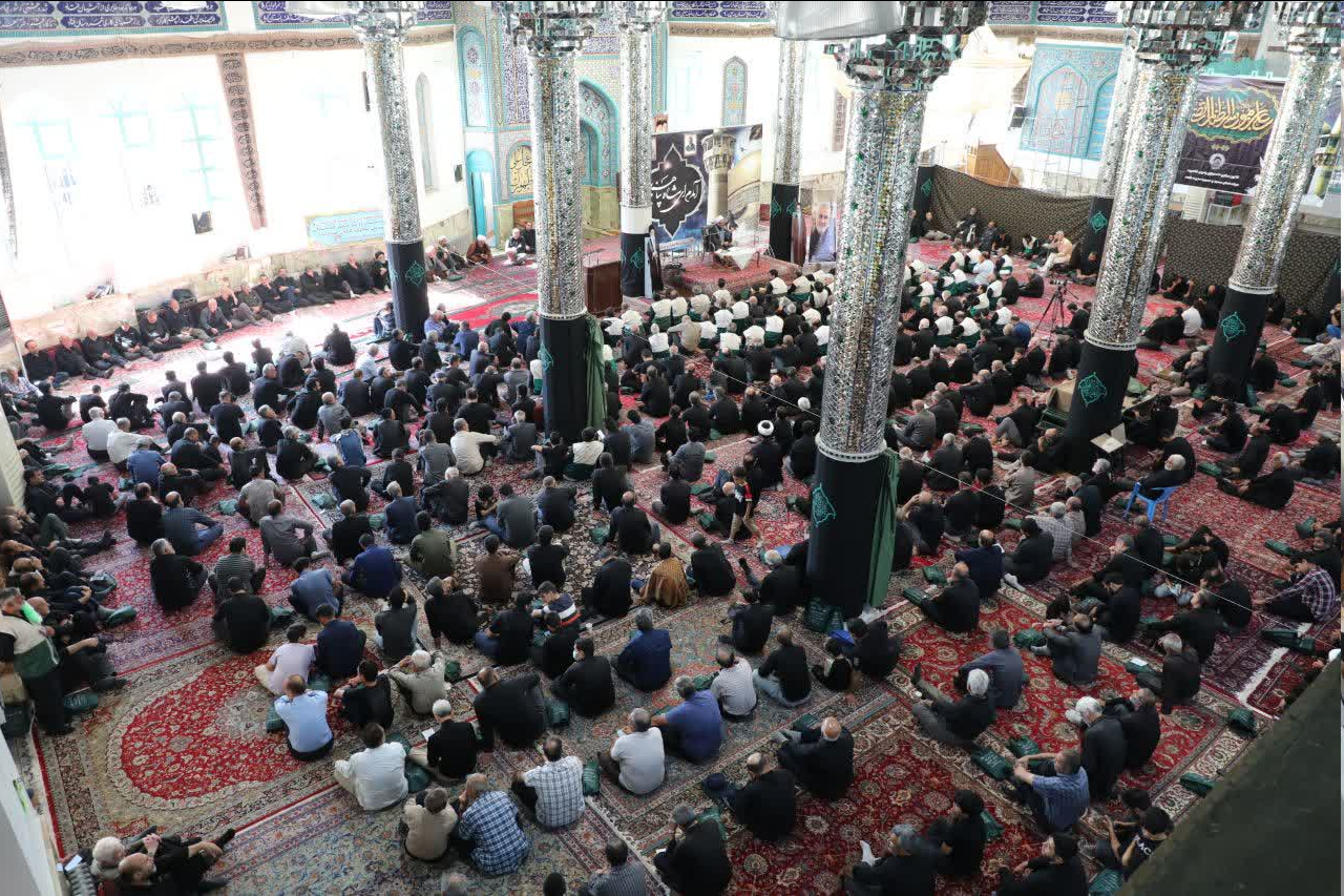 امام رضا (ع) مظهر «رأفت الهی» / جوانان نقش خود را در جنگ ترکیبی و جهاد تبیین ایفا کنند