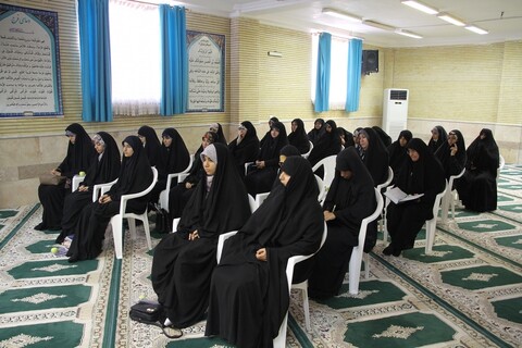 مراسم آغاز سال تحصیلی در حوزه علمیه خواهران بوشهر