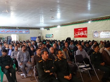 تصاویر/ مراسم تجلیل از پیشکسوتان جهاد و مقاومت در ماکو