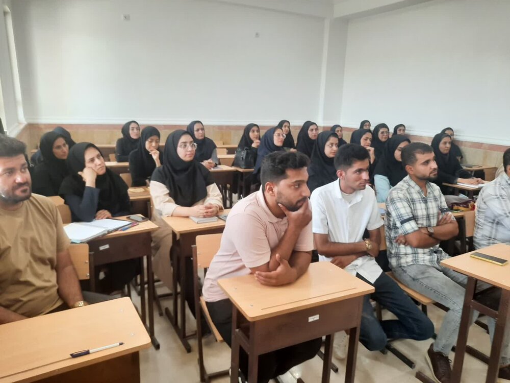 معلمان پیشتاز عرصه جهاد تبیین و تربیت نسل انقلابی