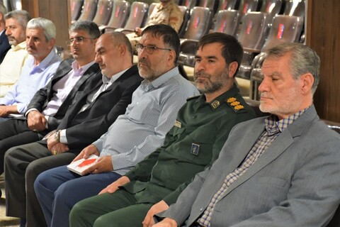 تصاویر/ نشست ادبیات حماسه و مقاومت در خوی