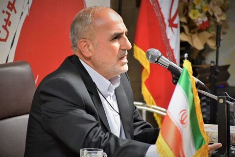 تصاویر/ نشست ادبیات حماسه و مقاومت در خوی